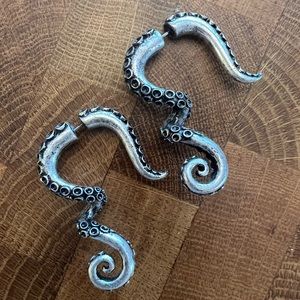Tentacle earrings